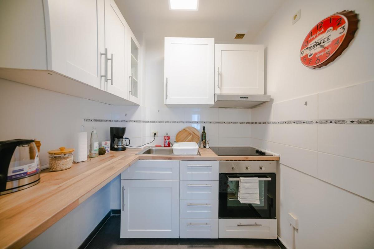 Ferienwohnung Laura In Gera Fuer Bis Zu 4 Personen - Neu Renoviert Extérieur photo