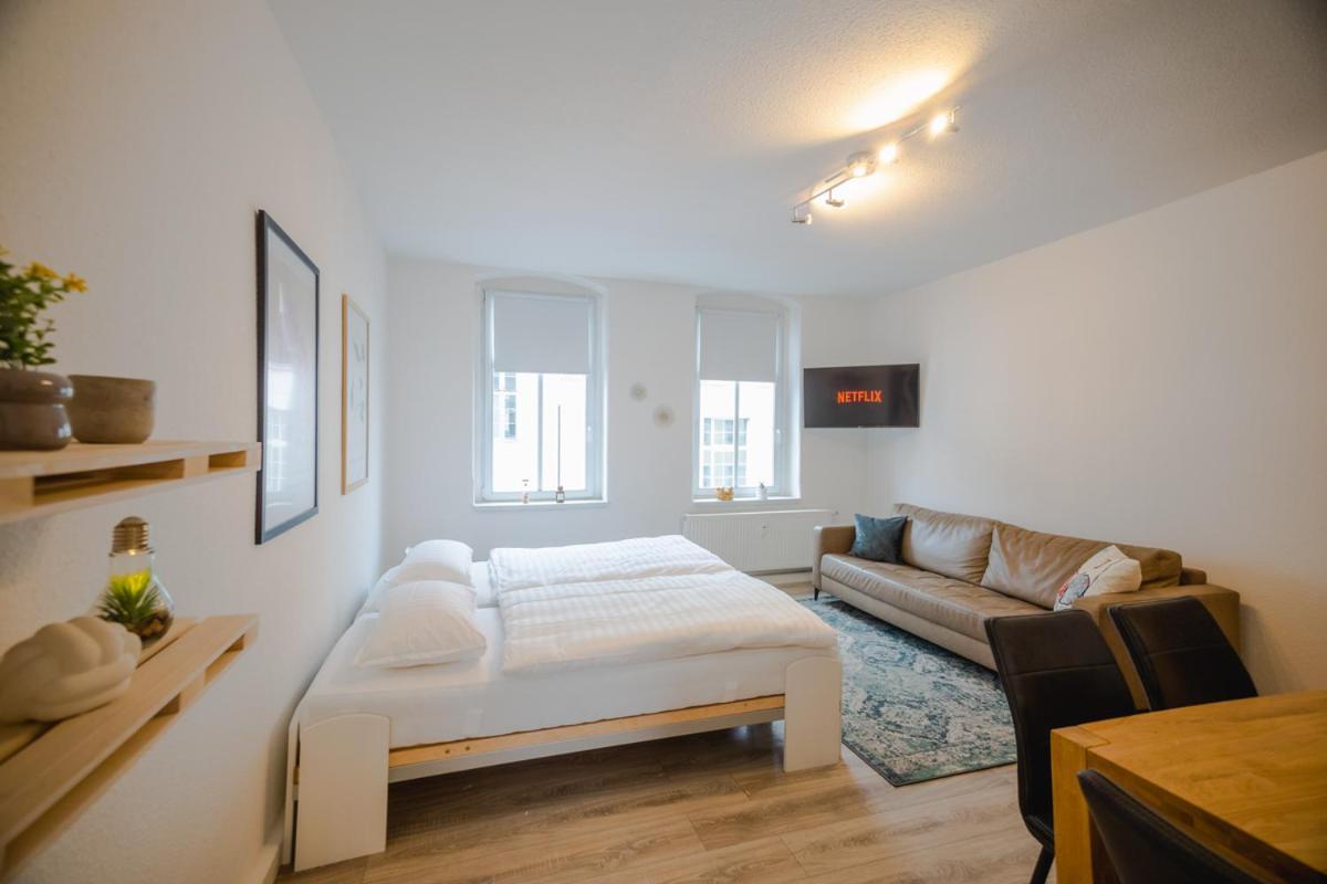 Ferienwohnung Laura In Gera Fuer Bis Zu 4 Personen - Neu Renoviert Extérieur photo
