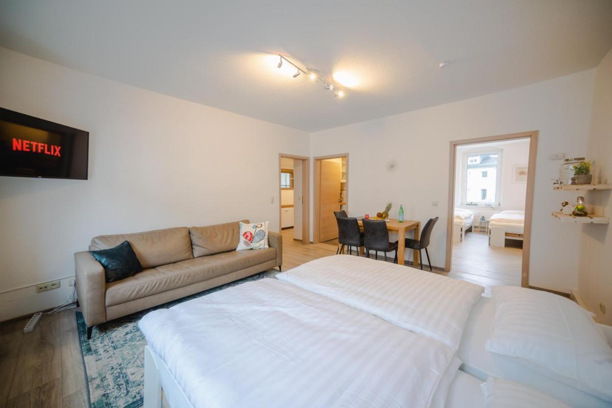 Ferienwohnung Laura In Gera Fuer Bis Zu 4 Personen - Neu Renoviert Extérieur photo